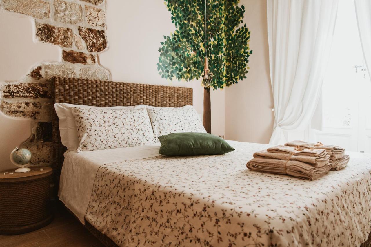 Bed and Breakfast Casa Romito Trani Exterior foto